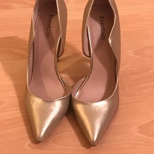 Gold Dust Pumps